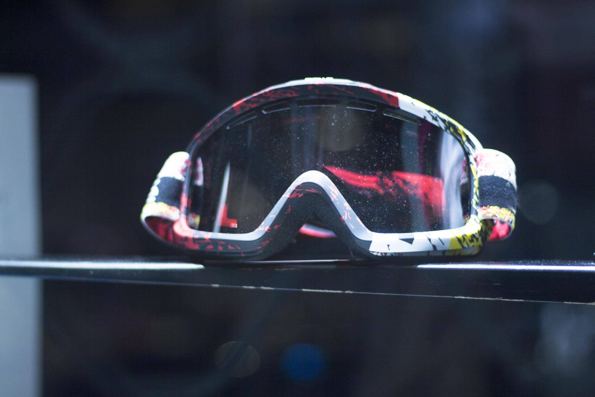 Gogle narciarskie Red Bull w technologii stylu i wydajności