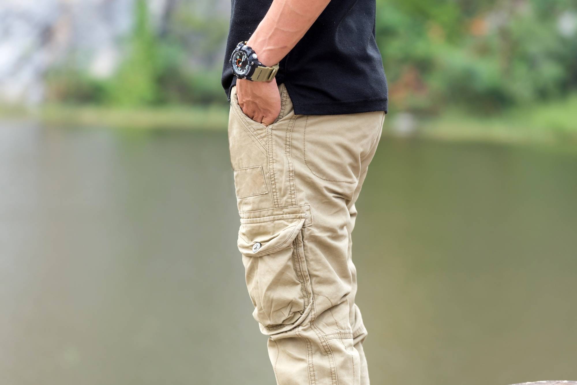 Jak wybrać spodnie trekkingowe męskie Gore Tex na trudne warunki